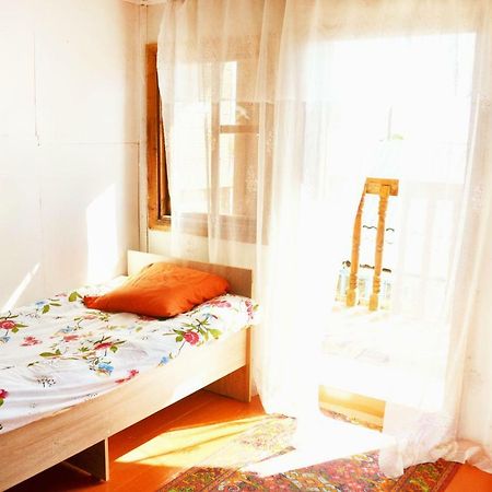 Guesthouse Bermet Tong Екстериор снимка